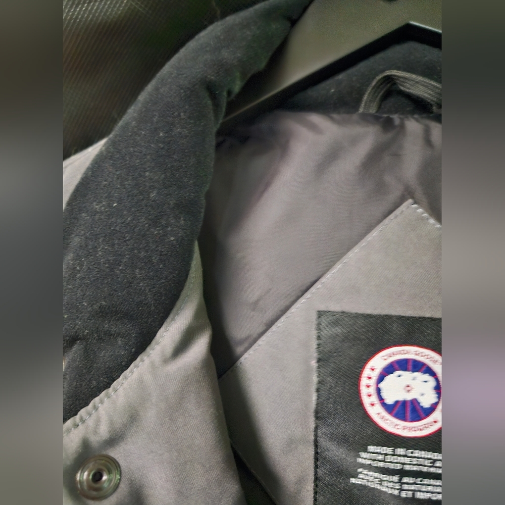 Canada Goose Freestyle Vest 100% Authentic - Picture 10 of 10